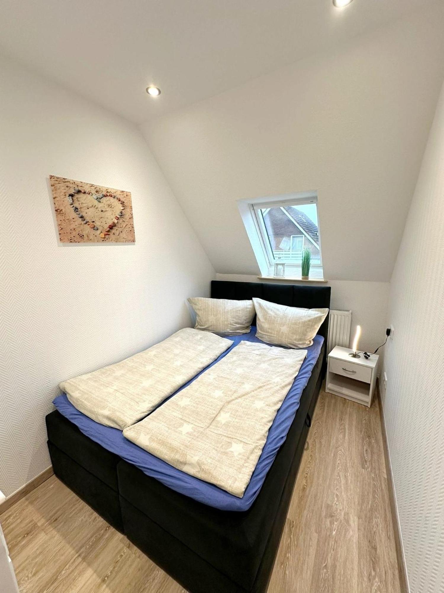 Ferienwohnung Haus Boje "Knurrhahn" ノイハルリンガージール エクステリア 写真