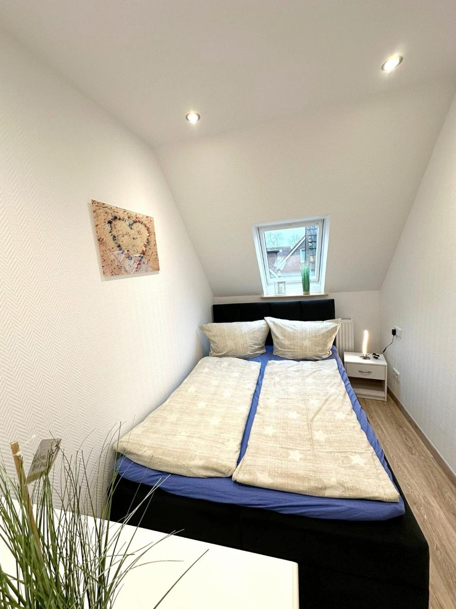 Ferienwohnung Haus Boje "Knurrhahn" ノイハルリンガージール エクステリア 写真